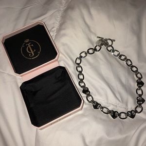 Juicy necklace (worn once)